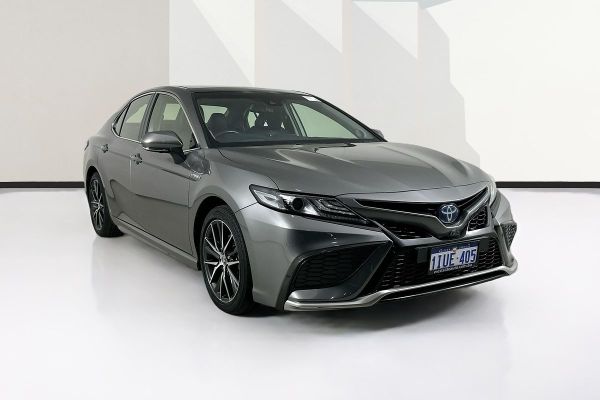 2021 Toyota CAMRY SL HYBRID AXVH70R image