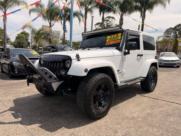 2013 Jeep Wrangler Hardtop JK MY2014 Overland image
