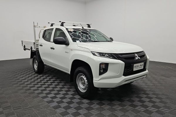 2022 Mitsubishi Triton GLX MR 4X4 image
