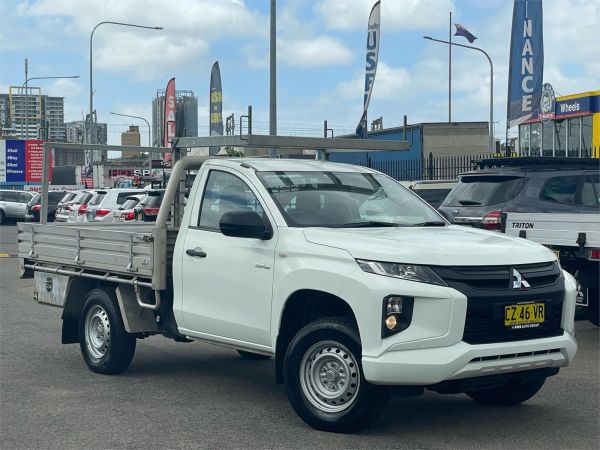 2020 Mitsubishi Triton Cab Chassis MR MY21 GLX image