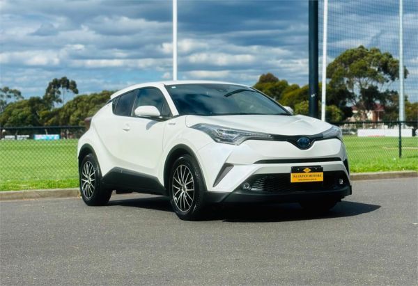 2018 Toyota C-HR SUV ZYX10 S LED PACKAGE image