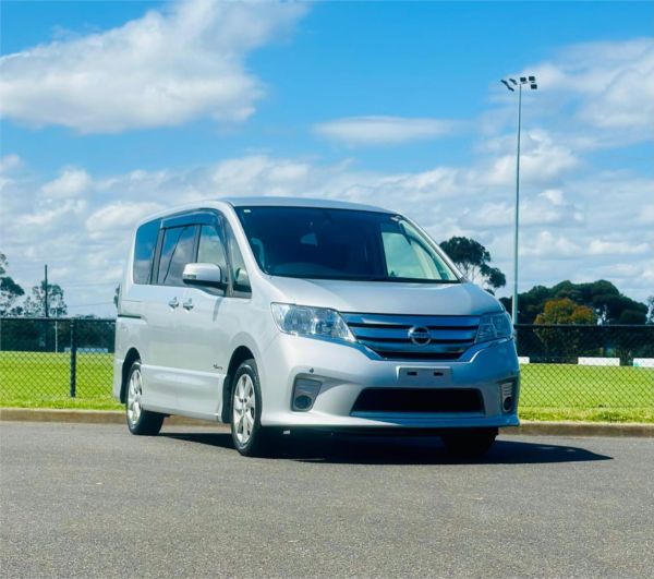 2013 Nissan Serena Van HFC26 HIGHWAY STAR V-SELECT image