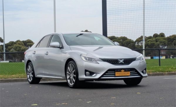 2013 Toyota Mark X Sedan GRX133 Premium image