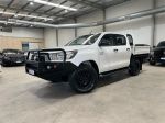 Image for 2020 TOYOTA HILUX DOUBLE C/CHAS GUN126R MY19 UPGRADE SR (4x4)
