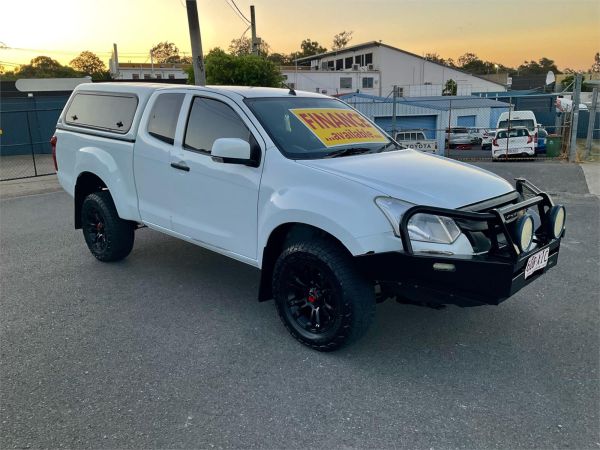 2017 ISUZU D-MAX SPACE C/CHAS TF MY17 SX (4x4) image