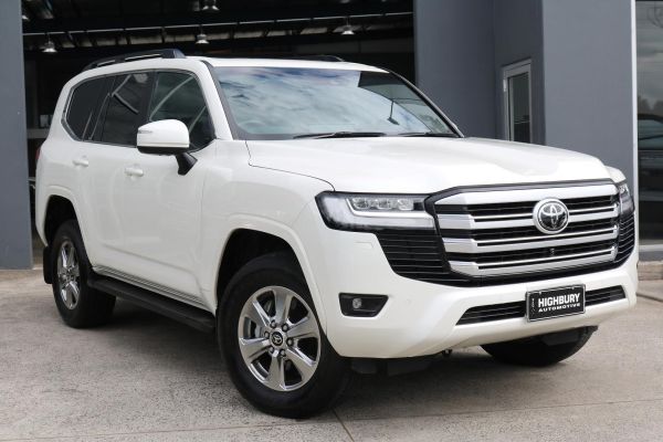 2023 Toyota Landcruiser SUV VX FJA300R image