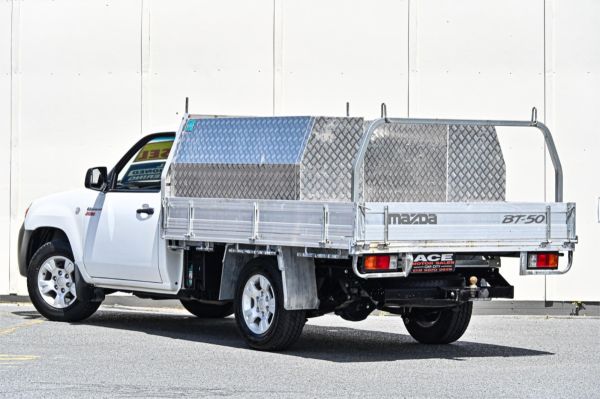 2011 Mazda BT-50 Cab Chassis UNY0W4 DX image