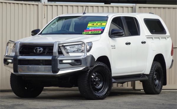 2021 TOYOTA HILUX DOUBLE CAB P/UP GUN126R FACELIFT SR (4x4) image