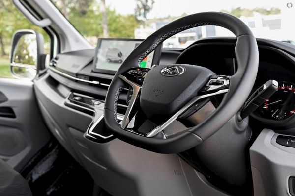 2024 LDV Deliver 9 LWB Auto MY24 image