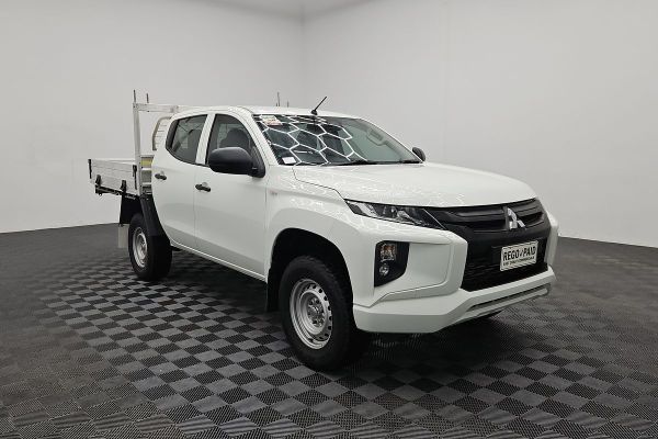 2022 Mitsubishi Triton GLX MR 4X4 image