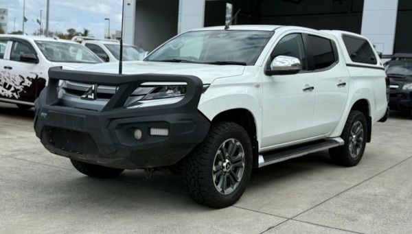 2021 Mitsubishi Triton MR MY21 GLX-R Double Cab White 6 Speed Sports Automatic Utility image
