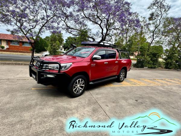 2015 TOYOTA HILUX DUAL CAB UTILITY GUN126R SR5 (4x4) image