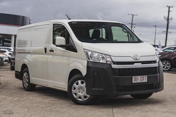 2019 Toyota Hiace LWB Auto image