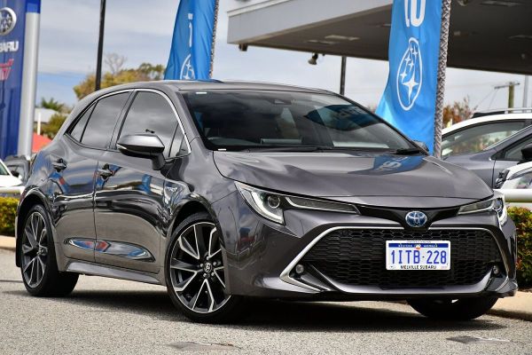 2021 Toyota Corolla ZR Hybrid ZWE211R image