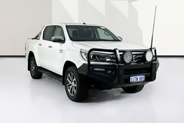 2017 Toyota HILUX SR5 (4x4) GUN126R MY17 4X4 image