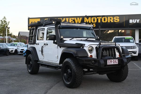 2013 Jeep Wrangler Unlimited Sport Manual 4x4 MY13 image