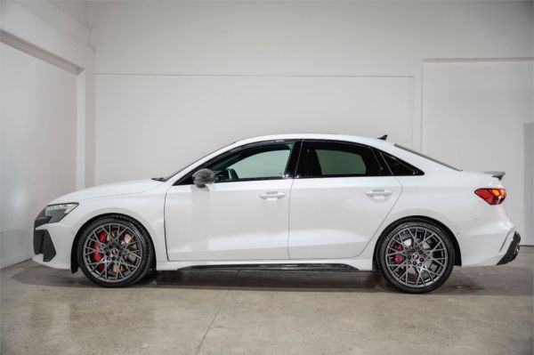 2025 Audi RS3 8Y 2.5 TFSI S TRONIC image