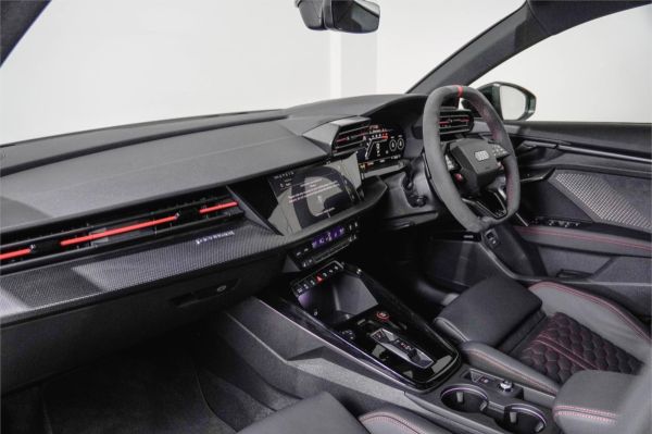 2025 Audi RS3 8Y 2.5 TFSI S TRONIC image