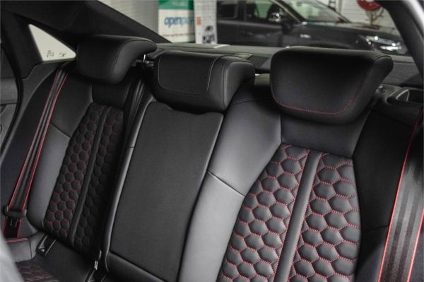 2025 Audi RS3 8Y 2.5 TFSI S TRONIC image