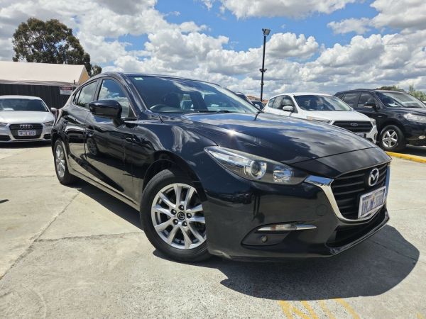 2017 Mazda 3 BN5476 Touring SKYACTIV-MT Black 6 Speed Manual Hatchback image