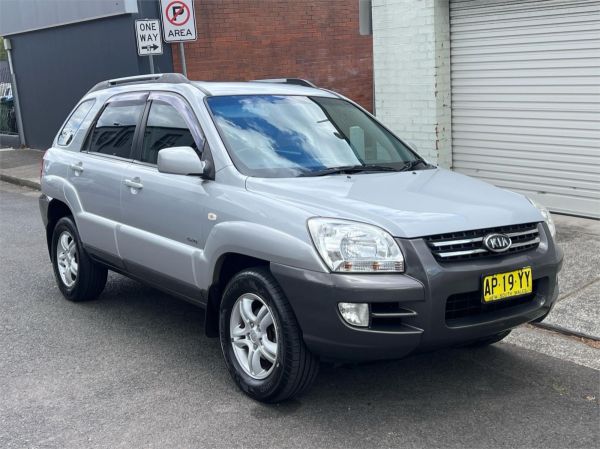 2007 KIA SPORTAGE 4D WAGON KM (4x4) image