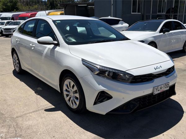 2021 Kia Cerato Hatchback BD MY22 S image