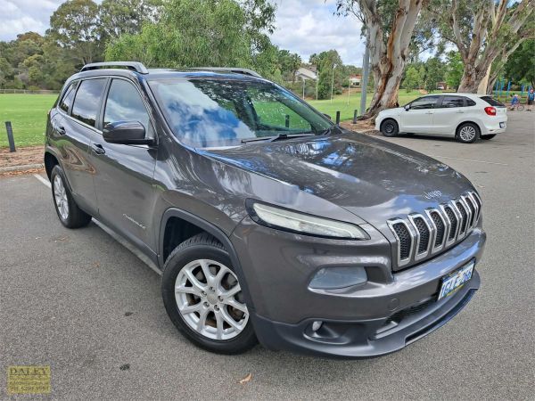 2014 Jeep Cherokee Wagon KL Longitude image