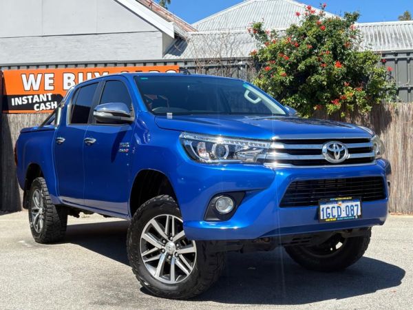 ** 2015 Toyota Hilux GUN126R SR5 ** Utility 4 Doors ** Automatic 6sp ** 4x4 ** 2.8L Turbo Diesel ** Service Up to Date ** Reversing Camera ** image