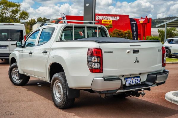 2021 Mitsubishi Triton GLX MR Auto 4x4 MY21 Double Cab image