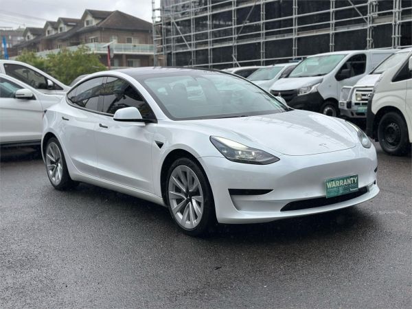 2022 TESLA MODEL 3 4D SEDAN MY22 REAR-WHEEL DRIVE image