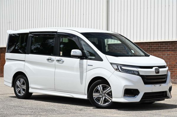 2018 Honda Stepwgn Wagon RP5 Spada Hybrid G-Honda Sensing image