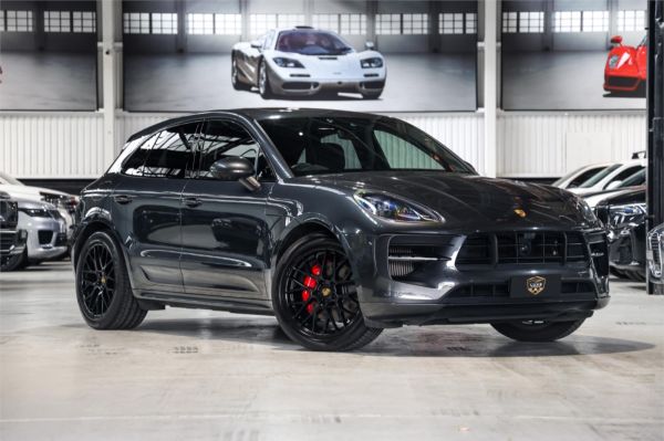 2020 Porsche Macan Wagon 95B MY21 GTS image