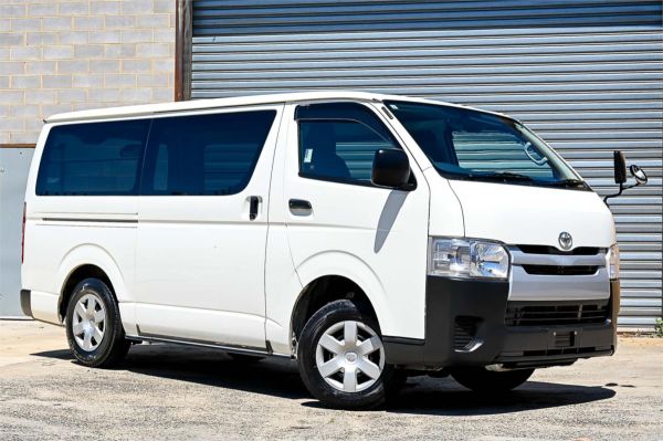 2020 Toyota Hiace Van GDH206 DX 4WD image