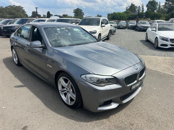 2012 BMW 5 Series Sedan F10 MY0911 520i image