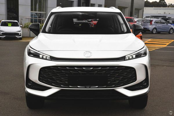 2024 MG HS Excite Auto MY24.5 image