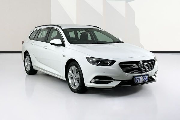 2019 Holden COMMODORE LT (5YR) ZB image