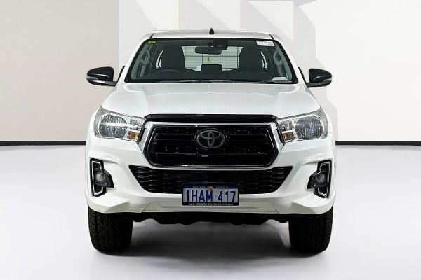 2020 Toyota HILUX SR (4x4) GUN126R MY19 UPGRADE 4X4 image