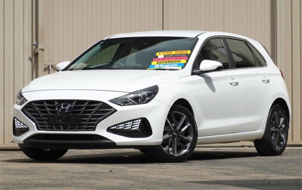 2021 HYUNDAI i30 4D HATCHBACK ACTIVE image