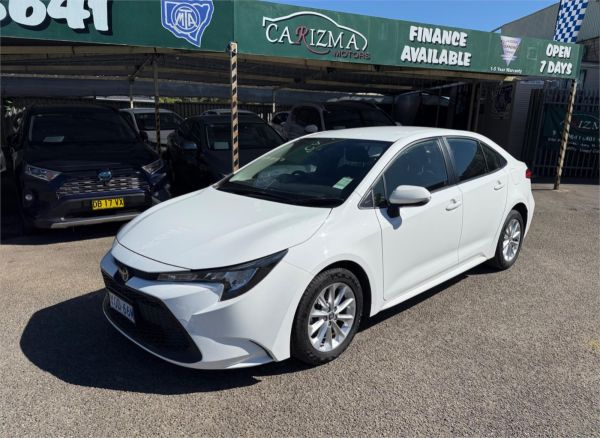 2020 TOYOTA COROLLA 4D SEDAN MZEA12R ASCENT SPORT image