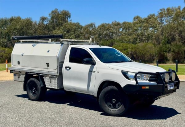2015 Toyota Hilux Cab Chassis GUN125R Workmate image