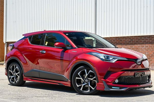 2018 Toyota C-HR Hybrid Wagon ZTX10 G LED image
