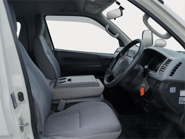 2009 Toyota Hiace Welcab Welcab image