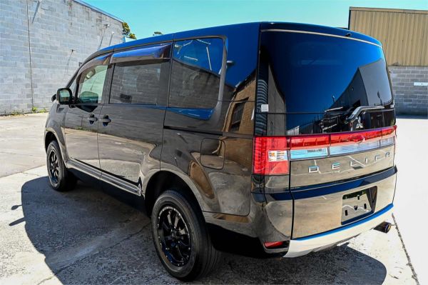 2014 Mitsubishi Delica Wagon CV1W D:5 image