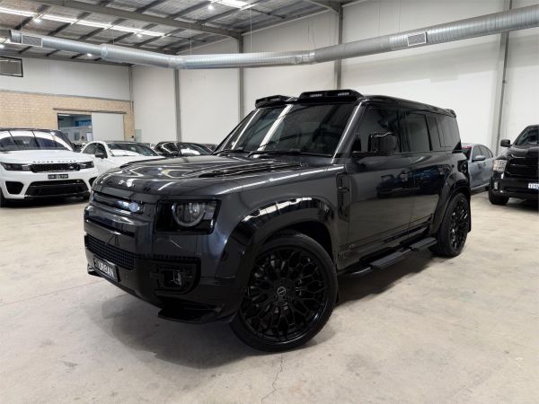2025 LAND ROVER DEFENDER 5D WAGON L663 MY25.5 110 P525 V8 (386kW) image