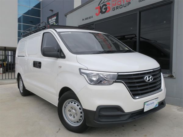 2020 HYUNDAI iLOAD 4D VAN TQ4 MY21 3S LIFTBACK image
