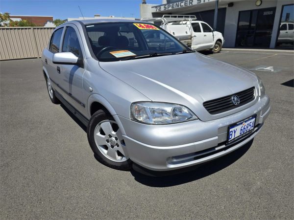 2003 HOLDEN ASTRA 5D HATCHBACK TS CD image