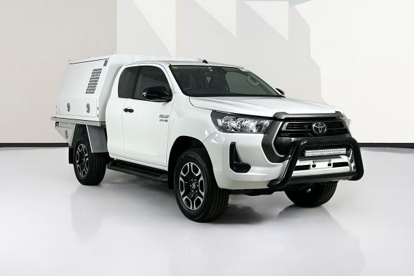 2021 Toyota HILUX SR (4x4) GUN126R 4X4 image
