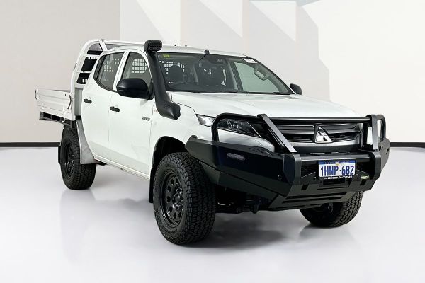 2022 Mitsubishi TRITON GLX (4x4) MR MY22 4X4 image