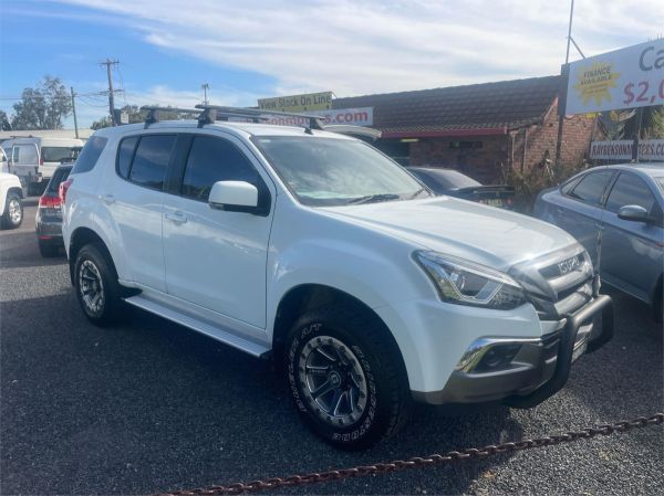 2017 ISUZU MU-X 4D WAGON UC MY17 LS-M (4x4) image