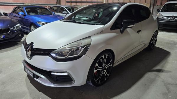 2016 RENAULT CLIO 5D HATCHBACK X98 R.S. 220 EDC TROPHY image